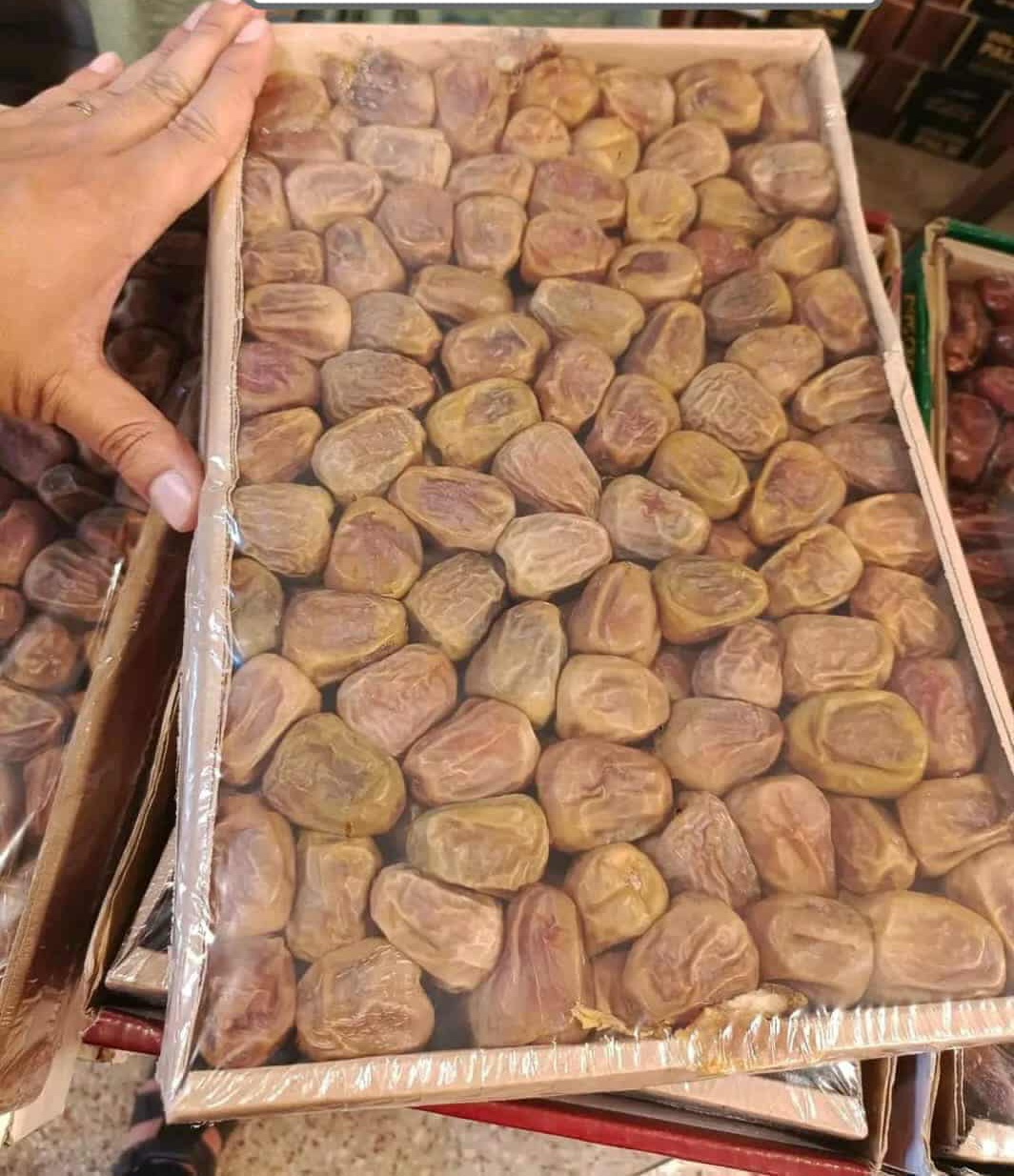 ৩ কেজি সুক্কারি খেজুর ২৭৫০ টাকা